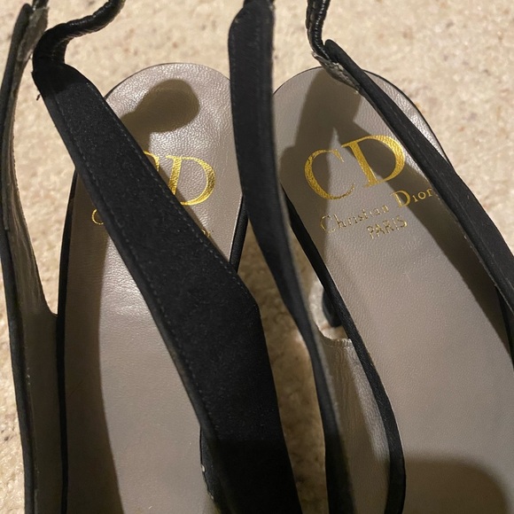 Christian Dior Black Slingback Heels with Red Floral Accent - Picture 3 of 3